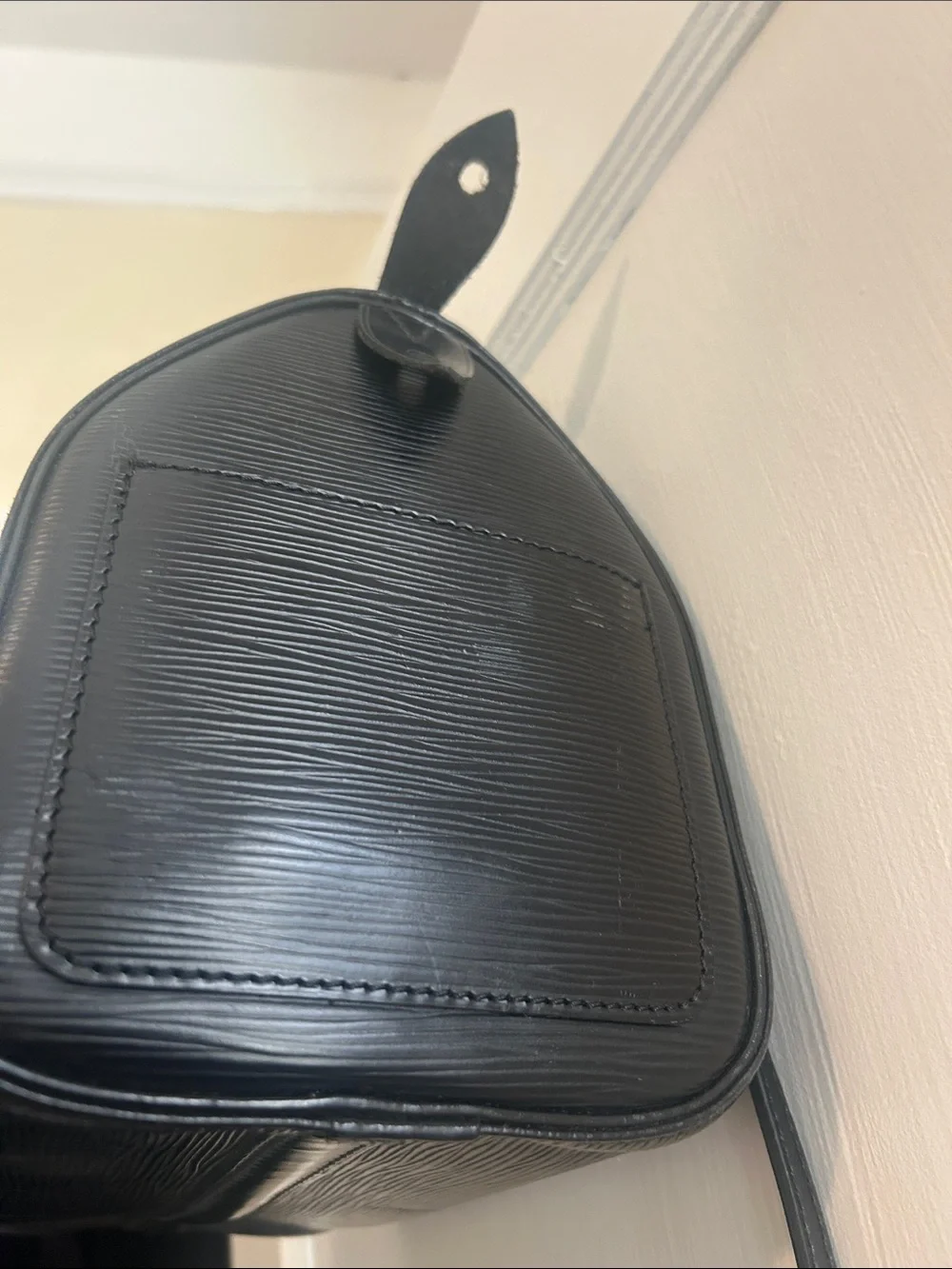 Authentic Louis Vuitton Epi Speedy 25 ❤️